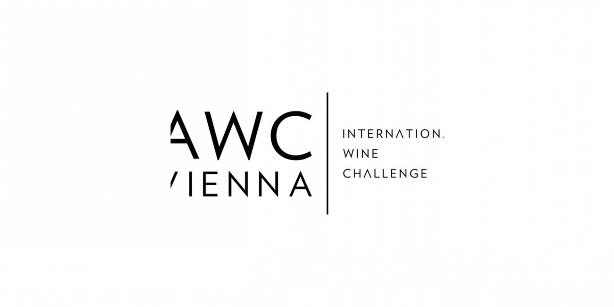 AWV VIENNA 2021 | Pino Magma Trocken, Weißburgunder Dreistern Trocken, Spätburgunder Prachtstück Auslese Trocken, Schmetterlinge im Bauch Feinherb, Cabernet Blanc Vulkanlöss Trocken, Weißburgunder Herrenbuck Trocken, Pino Magma Réserve Trocken, Grauburgunder Dreistern Trocken und Pinot Sekt Brut vom ökologischen Weingut Kiefer vom Kaiserstuhl in Herrenbuck