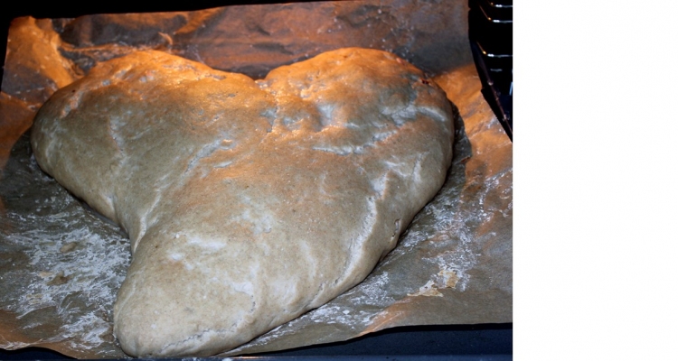 Brot in Herzform