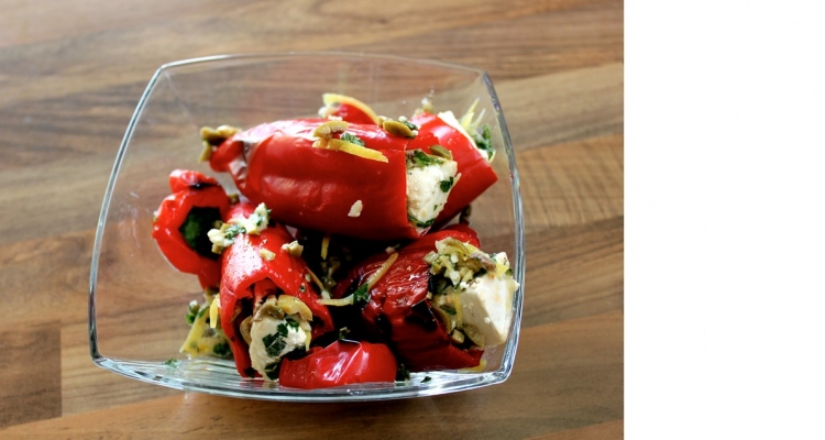 Eingelegte Paprika mit Ziegenkäse