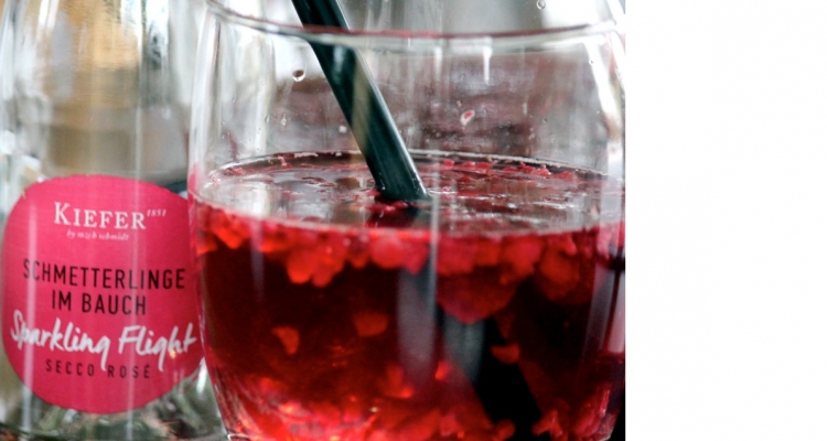 "Himbeerliebe" Bowle mit Sparkling Flight