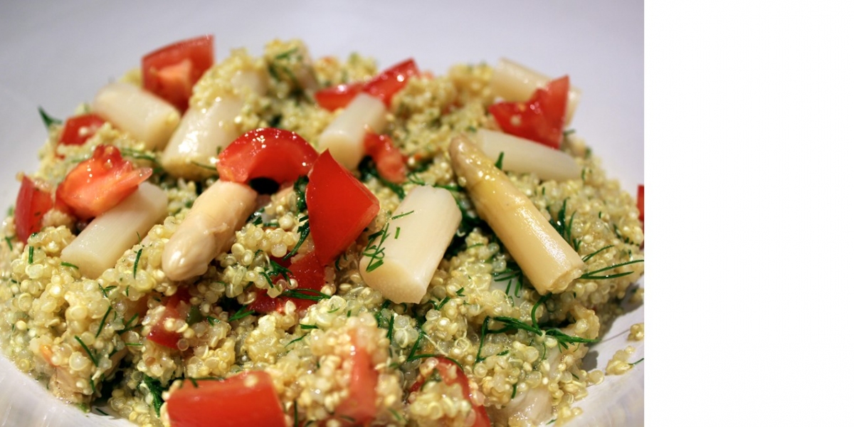 Spargelsalat mit Quinoa