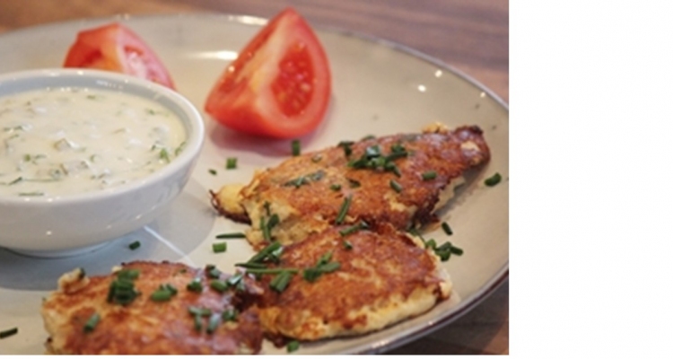 Fischküchle mit Bibeleskäs