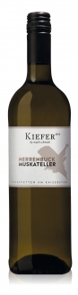 Muskateller Kabinett Halbtrocken | Bukettwein des ökologischen Weingut Kiefer in Eichstetter Herrenbuck